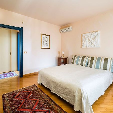 Villa Ghadir Мессина Экстерьер фото